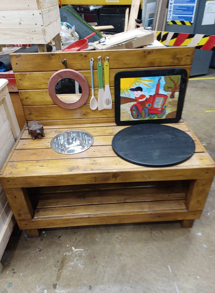 Mud kitchen